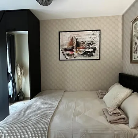 Aspen Apartment